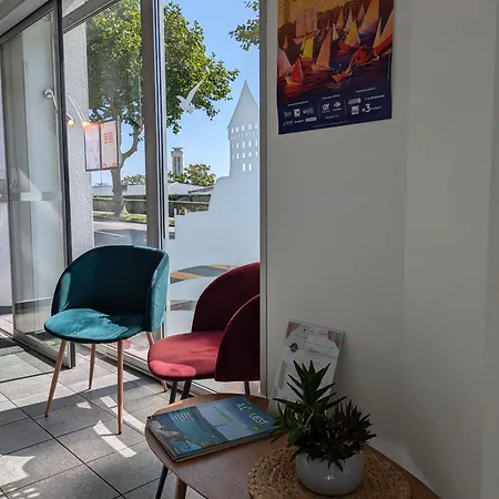 Hotel De La Gare 3*