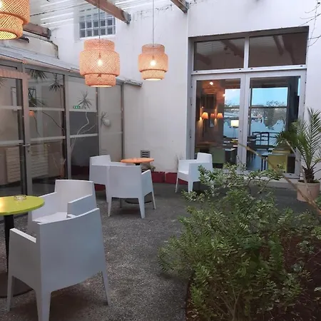 Hotel De La Gare 3*